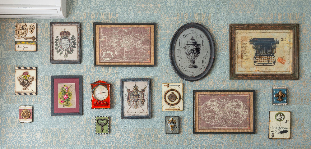 Explore steps for creating a perfect gallery wall for luxury homes Explore steps for creating a perfect gallery wall for homes