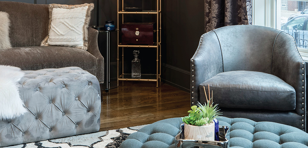 Discover how to layer metal accents for your interior design Discover how to layer metal accents for your home décor